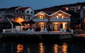 Apartments Ponta Krasici